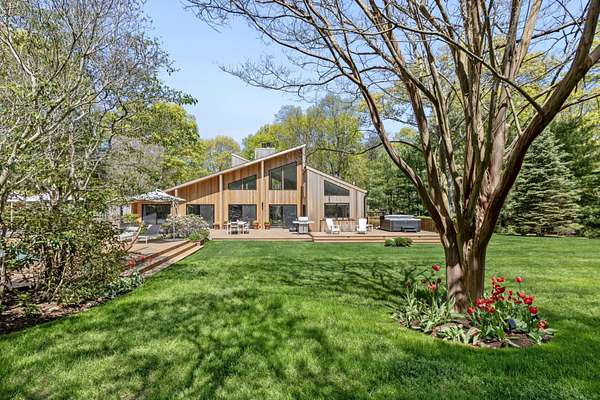 4.85 Acres of Land with Home for Lease in East Hampton, New York