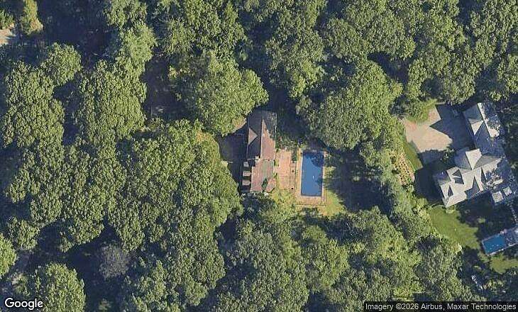 2 Acres of Residential Land for Sale in Oyster Bay, New York