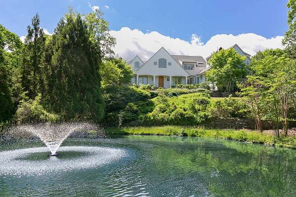 5 Acres of Land with Home for Lease in Water Mill, New York