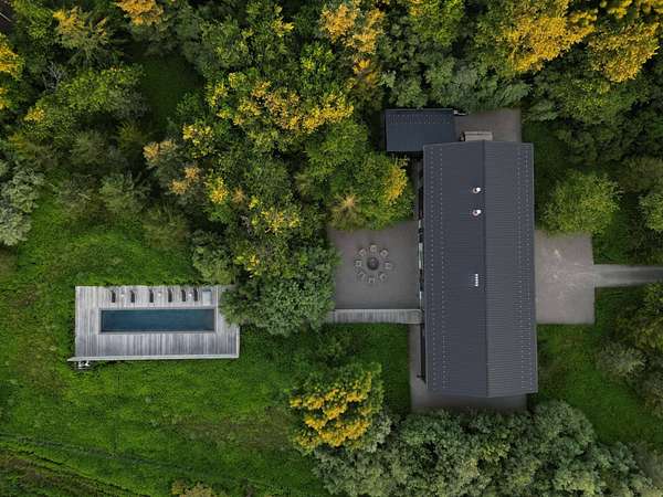 2.2 Acres of Land with Home for Lease in Bridgehampton, New York