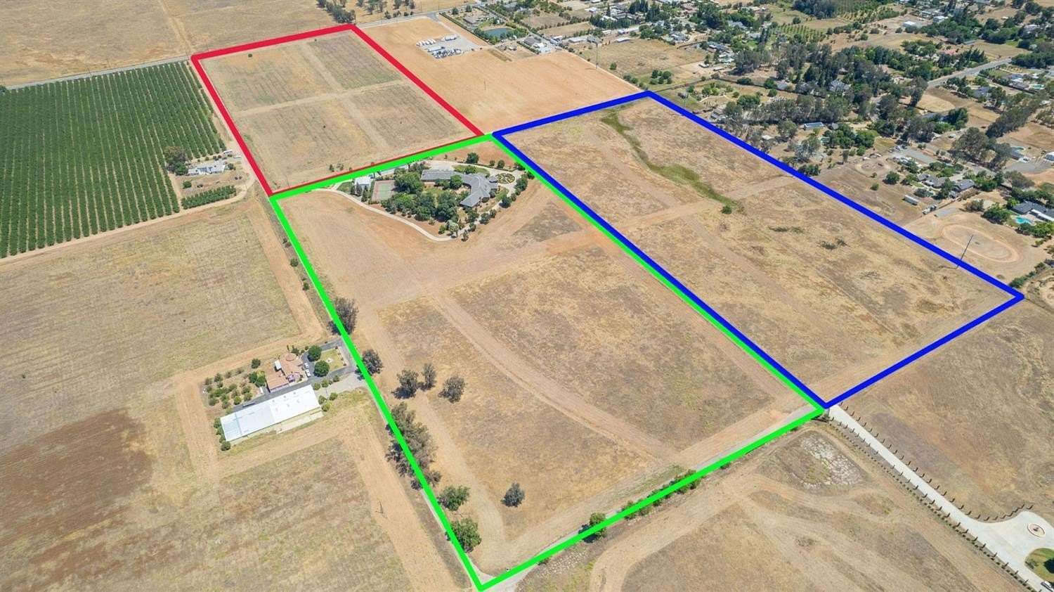 20 Acres of Agricultural & Residential Land for Sale in Clovis, California