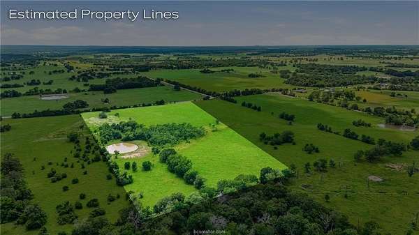 19 Acres of Land for Sale in Franklin, Texas