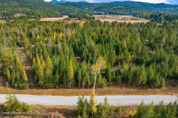 5 Acres of Residential Land for Sale in Sandpoint, Idaho