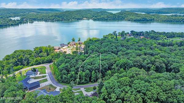 1 Acre of Residential Land for Sale in Rockwood, Tennessee