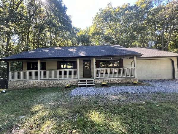 3.2 Acres of Land with Home for Sale in Blue Ridge, Georgia