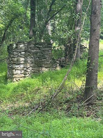 3 Acres of Residential Land for Sale in Marshall, Virginia