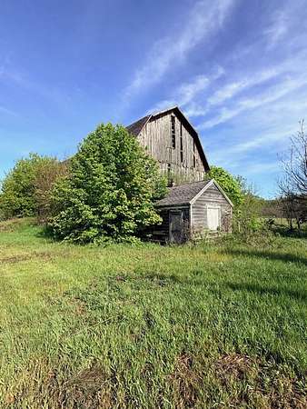10 Acres of Recreational & Residential Land for Sale in Huntley, Illinois