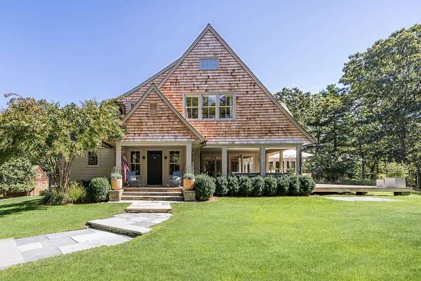 9.5 Acres of Land with Home for Lease in Wainscott, New York