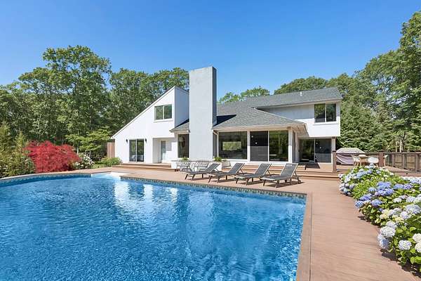 2.1 Acres of Land with Home for Lease in East Hampton, New York