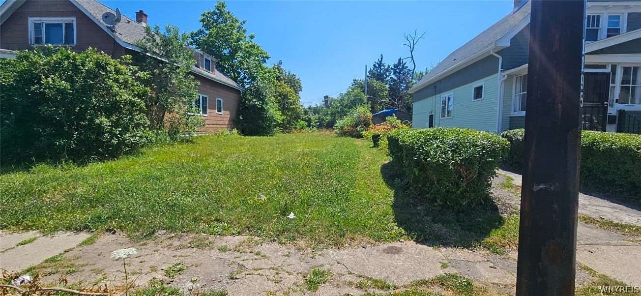 0.1 Acres of Residential Land for Sale in Buffalo, New York