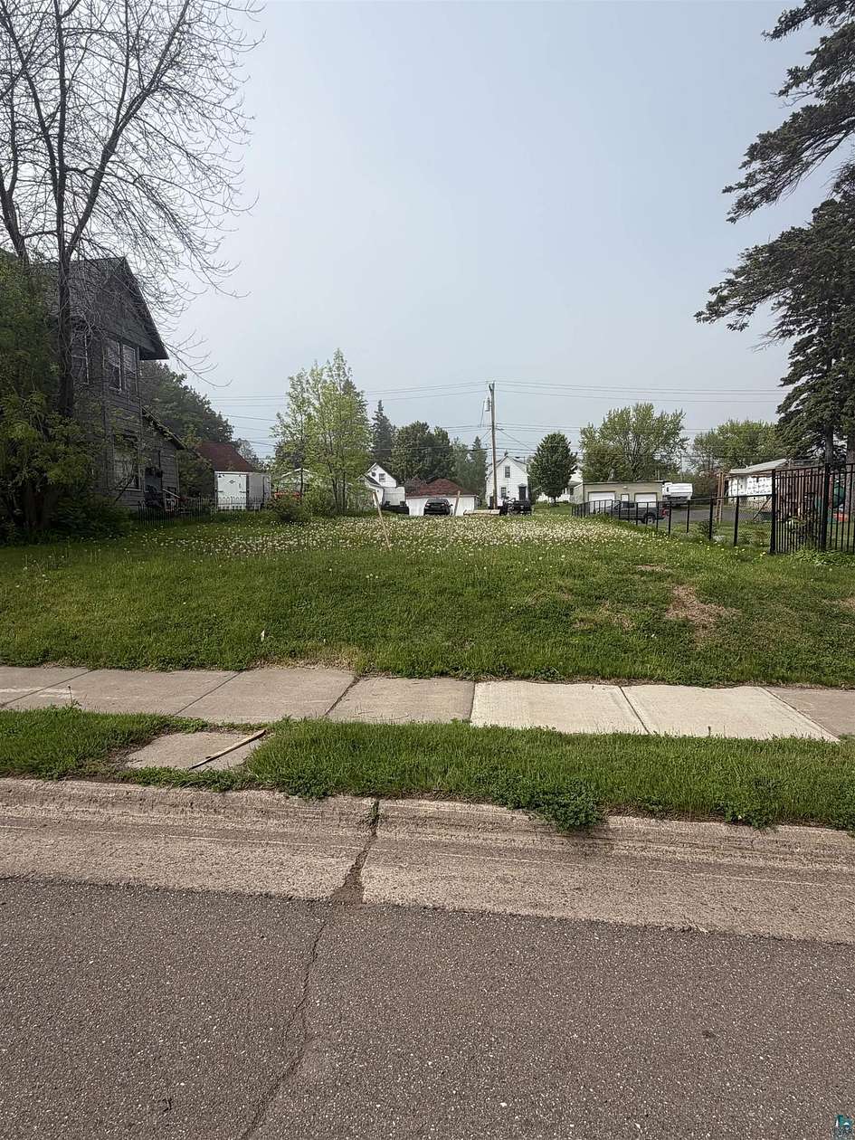 0.16 Acres of Residential Land for Sale in Two Harbors, Minnesota