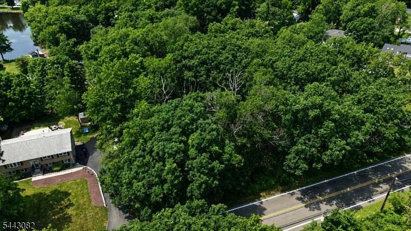 0.48 Acres of Residential Land for Sale in Rockaway Township, New Jersey