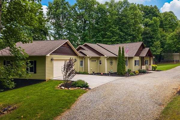 1.89 Acres of Land with Home for Sale in Blue Ridge, Georgia