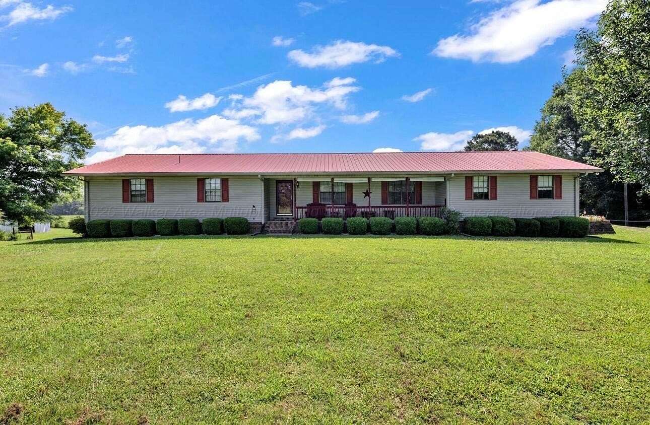 4.44 Acres of Land with Home for Sale in Jasper, Alabama