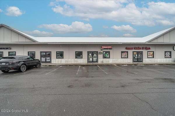 1.62 Acres of Improved Commercial Land for Lease in Malta, New York