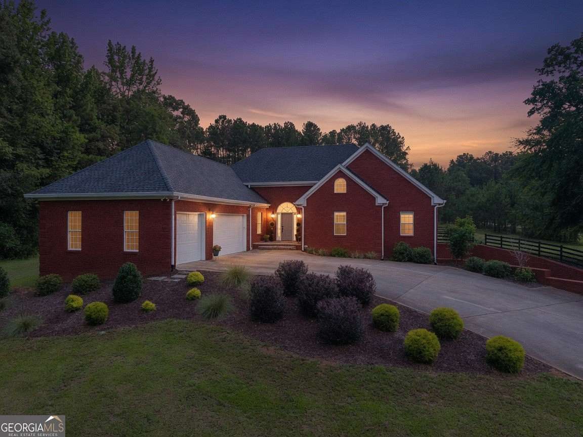 5.7 Acres of Land with Home for Sale in Buckhead, Georgia