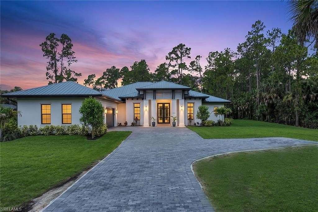 2.27 Acres of Land with Home for Sale in Naples, Florida