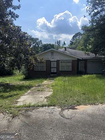 1.65 Acres of Land with Home for Sale in Perry, Georgia