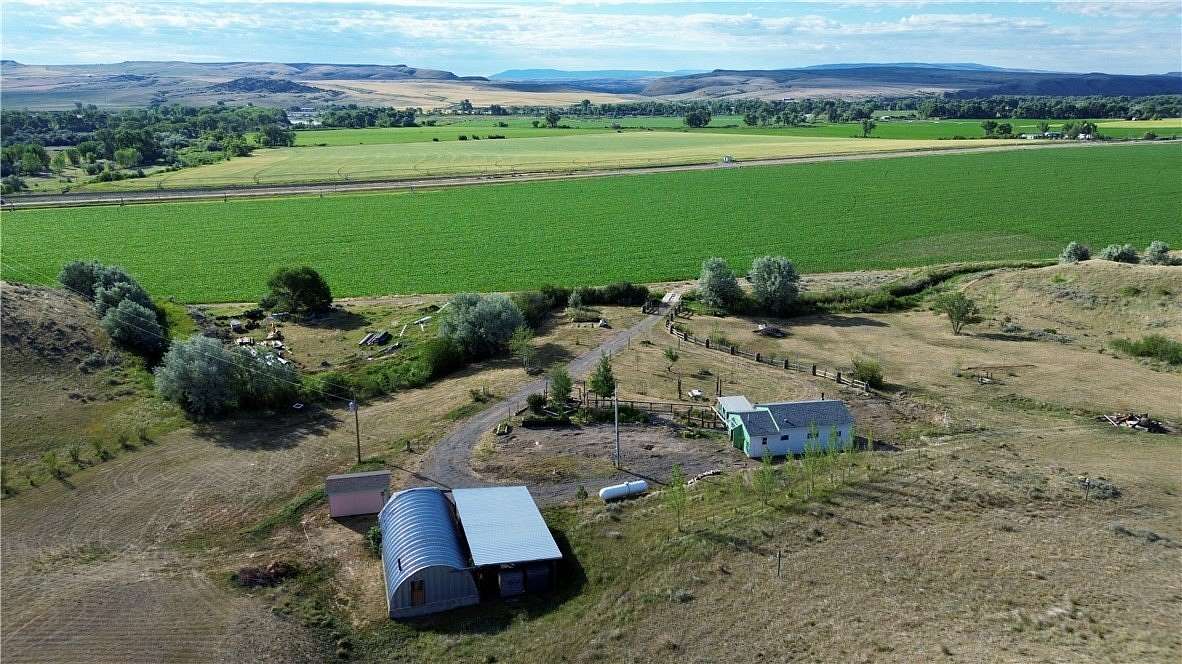 11.3 Acres of Land for Sale in Joliet, Montana