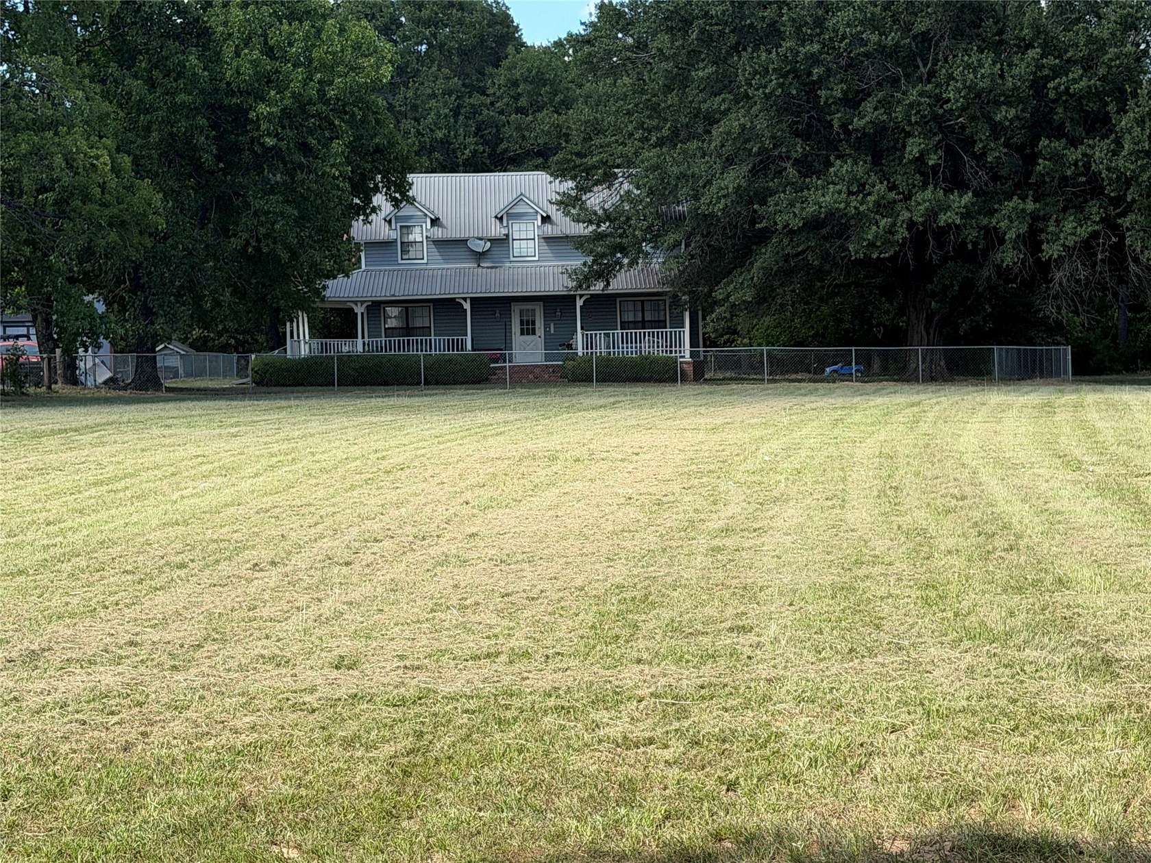 4 Acres of Mixed-Use Land for Sale in Wills Point, Texas