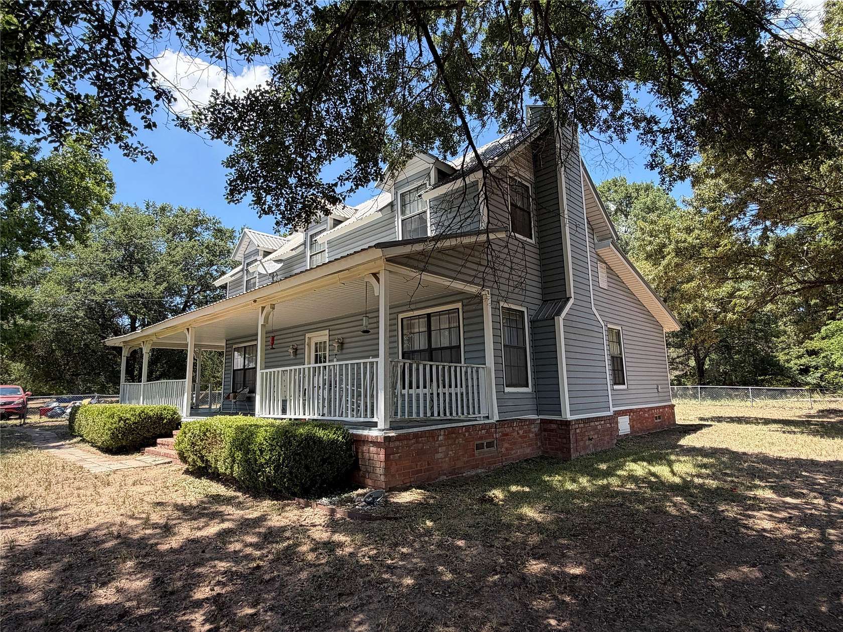 4 Acres of Improved Mixed-Use Land for Sale in Wills Point, Texas