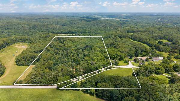 17.2 Acres of Recreational & Residential Land for Sale in Strafford, Missouri