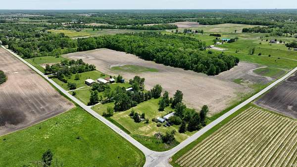 18 Acres of Agricultural Land for Sale in Laotto, Indiana
