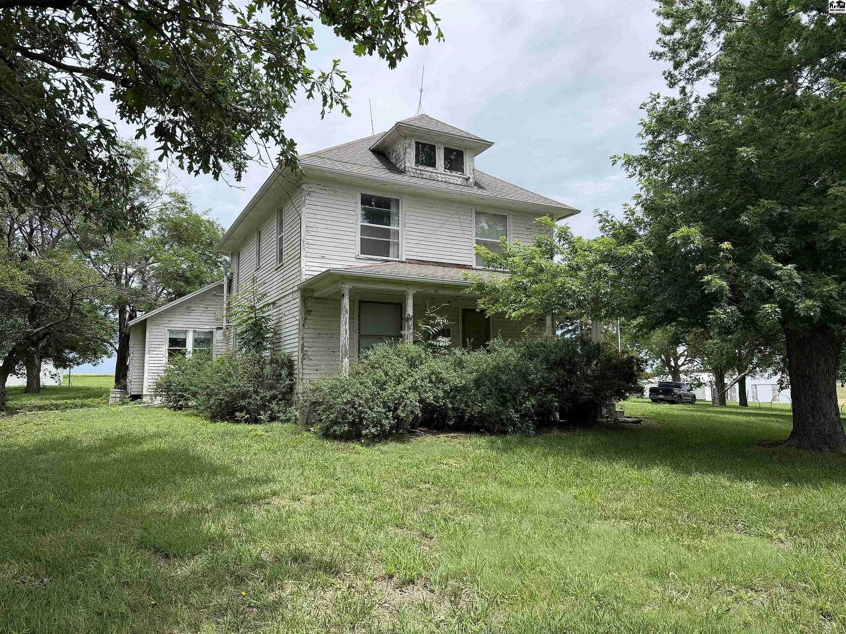 5 Acres of Land with Home for Sale in Peabody, Kansas