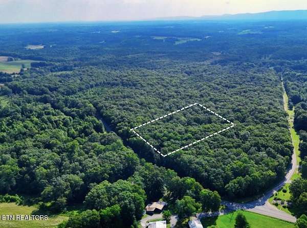 5.32 Acres of Residential Land for Sale in Crossville, Tennessee