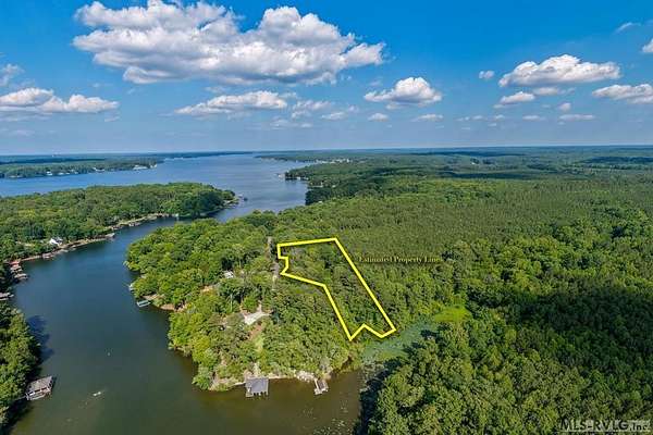1.5 Acres of Residential Land for Sale in Macon, North Carolina