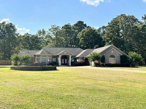 2.1 Acres of Land with Home for Sale in Pine Bluff, Arkansas