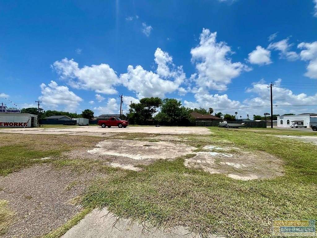 0.7 Acres of Commercial Land for Sale in Laguna Heights, Texas