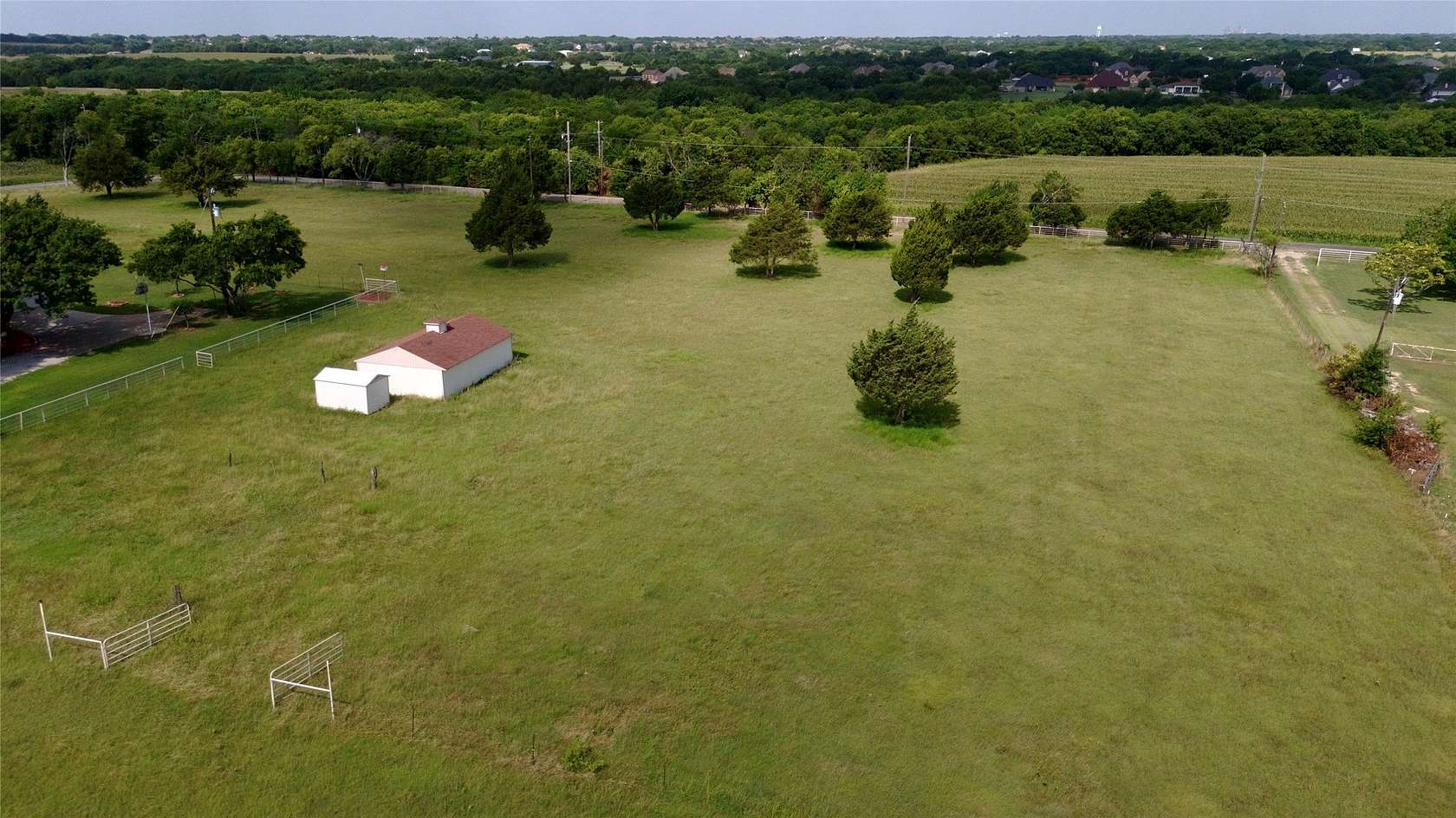 2 Acres of Residential Land for Sale in Red Oak, Texas
