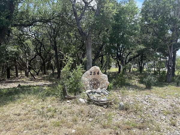 1.1 Acres of Residential Land for Sale in Fischer, Texas