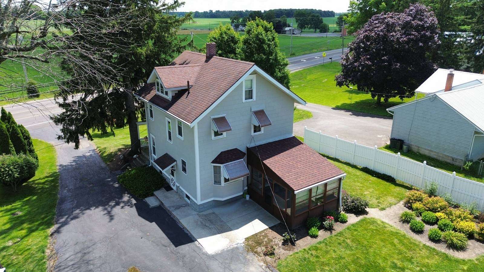 2 Acres of Land with Home for Sale in Marion, Ohio