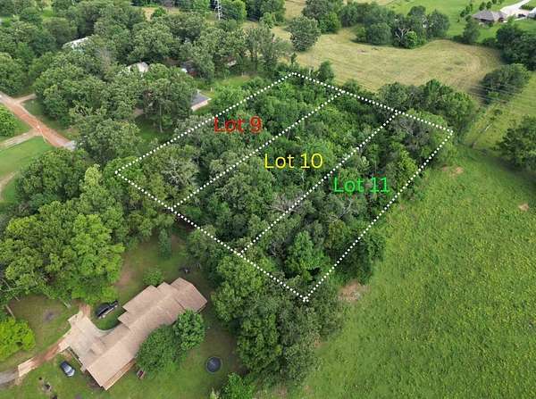 0.75 Acres of Residential Land for Sale in Gentry, Arkansas