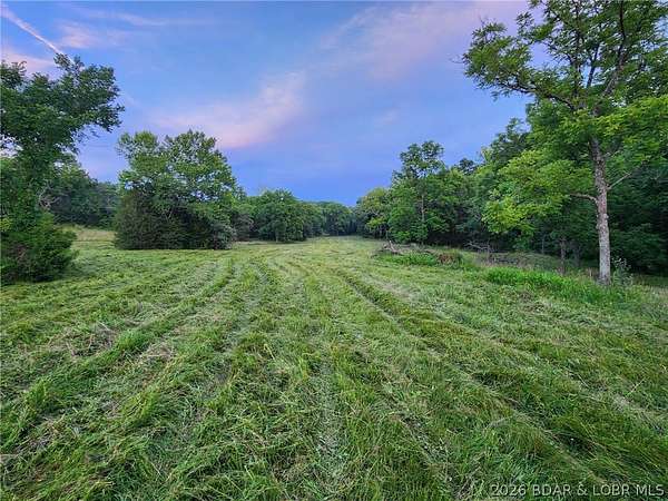 90 Acres of Recreational & Residential Land for Sale in Eldon, Missouri