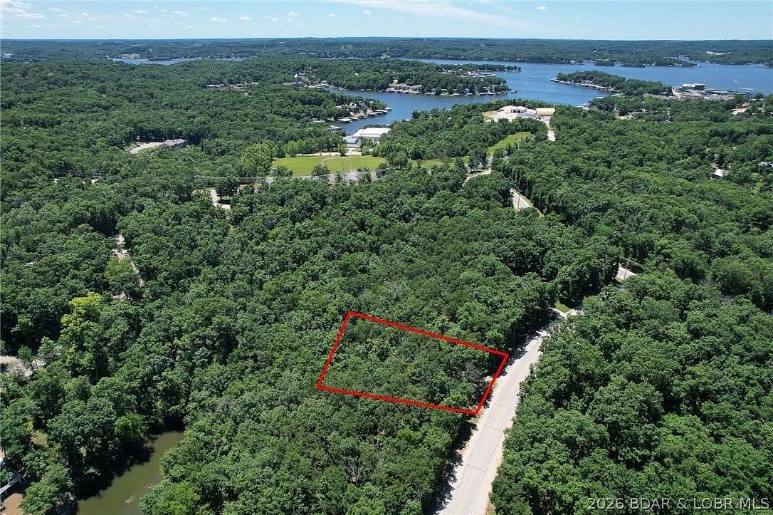 0.35 Acres of Residential Land for Sale in Village of Four Seasons, Missouri