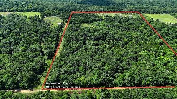20 Acres of Recreational & Residential Land for Sale in Henryetta, Oklahoma