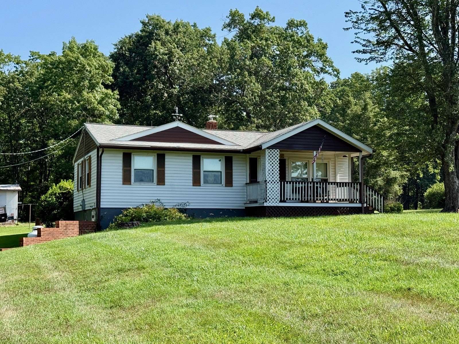 2.7 Acres of Land with Home for Sale in Unionville, Virginia