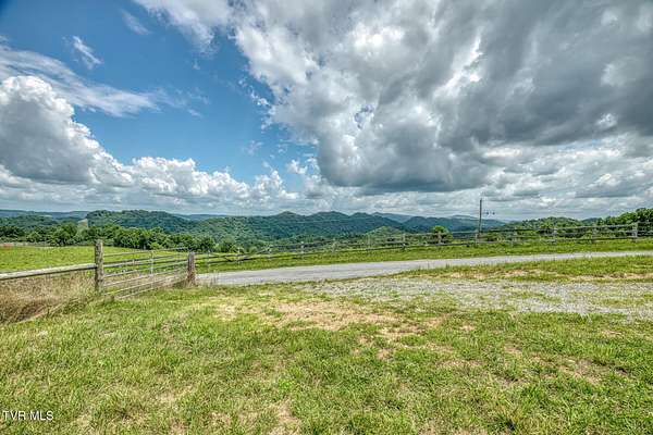 32 Acres of Land for Sale in Tazewell, Tennessee