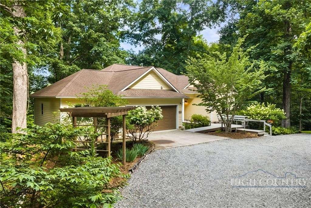 1.5 Acres of Land with Home for Sale in Vilas, North Carolina