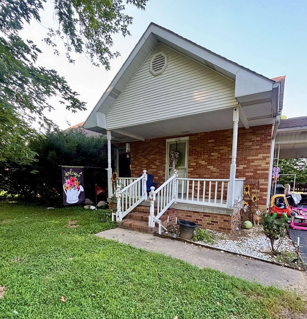 1.5 Acres of Land with Home for Sale in Salem, Kentucky