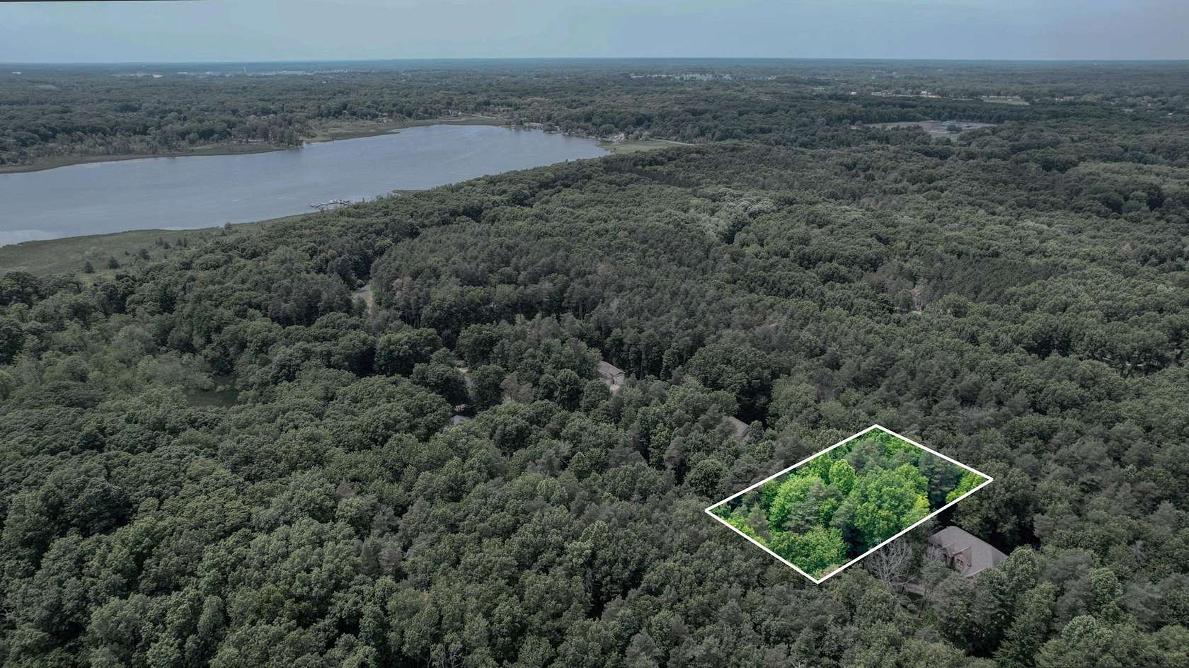 1 Acre of Residential Land for Sale in Jackson, Michigan