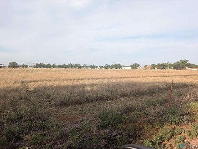 10.3 Acres of Land for Sale in Portales, New Mexico