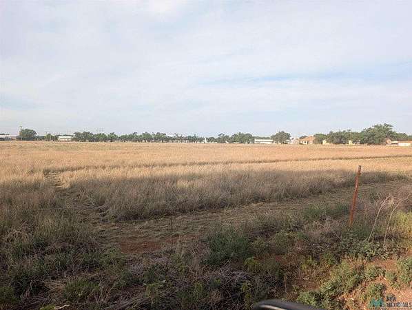 10.3 Acres of Land for Sale in Portales, New Mexico