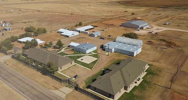 9 Acres of Improved Commercial Land for Sale in Amarillo, Texas
