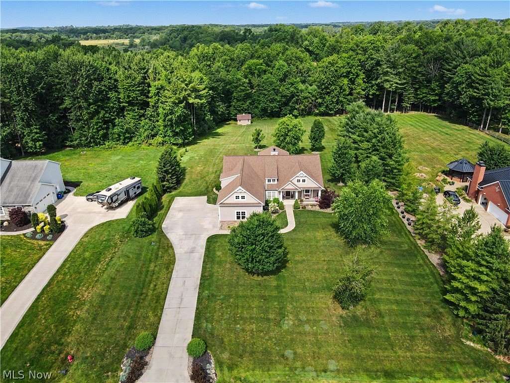 1.58 Acres of Improved Mixed-Use Land for Sale in Rootstown, Ohio