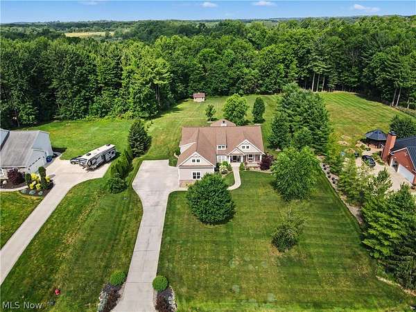 1.58 Acres of Improved Mixed-Use Land for Sale in Rootstown, Ohio