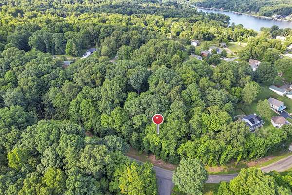 0.26 Acres of Residential Land for Sale in Howard, Ohio